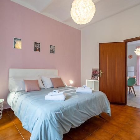 La Verde Rosa - Casa Vacanze A Due Passi Dal Lago Marta Kültér fotó