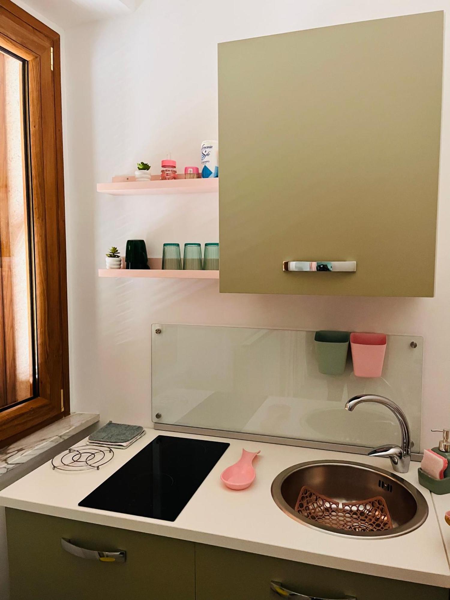 La Verde Rosa - Casa Vacanze A Due Passi Dal Lago Marta Kültér fotó